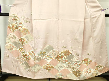 平和屋本店●極上　京都の和装業の老舗一門　千切屋　訪問着　駒刺繍　雪輪青海波　灰桜色地　金彩　反端付き　逸品　未使用　DZAB8503kh6