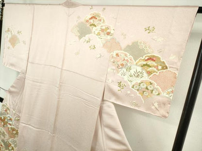 平和屋本店●極上　京都の和装業の老舗一門　千切屋　訪問着　駒刺繍　雪輪青海波　灰桜色地　金彩　反端付き　逸品　未使用　DZAB8503kh6