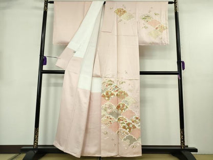 平和屋本店●極上　京都の和装業の老舗一門　千切屋　訪問着　駒刺繍　雪輪青海波　灰桜色地　金彩　反端付き　逸品　未使用　DZAB8503kh6