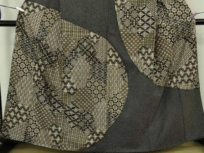 平和屋本店●極上　中国三大刺繍　スワトウ刺繍　汕頭刺繍　総刺繍　訪問着　切嵌名物裂　黒地　逸品　DZAB8505kh6