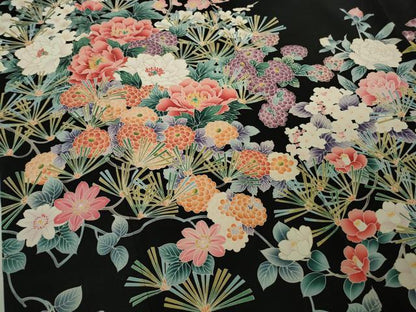 平和屋本店●極上　振袖　友禅　松　梅　乱菊　吉祥花文　黒地　金彩　逸品　DZAB8513kh6