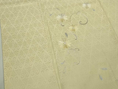 平和屋本店●極上　訪問着　総刺繍　花唐草文　立涌地紋　クリームイエロー色地　やまと誂製　逸品　DZAB8527kh6