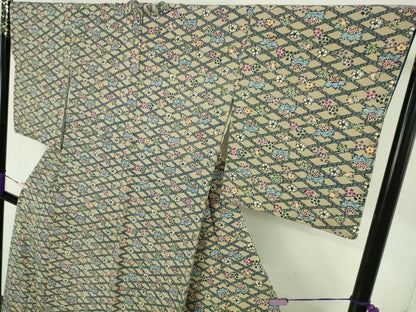 平和屋本店●極上　本場琉球紅型　琉球びんがた　知念紅型研究所　知念貞男　小紋　桐花菱文　空五倍子色地　反端付き　逸品　DZAB8529kh6