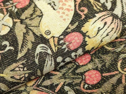平和屋着物●極上　半幅帯　ウィリアム・モリス　いちご泥棒　金通し地　逸品　未使用　DZAB8593kh6
