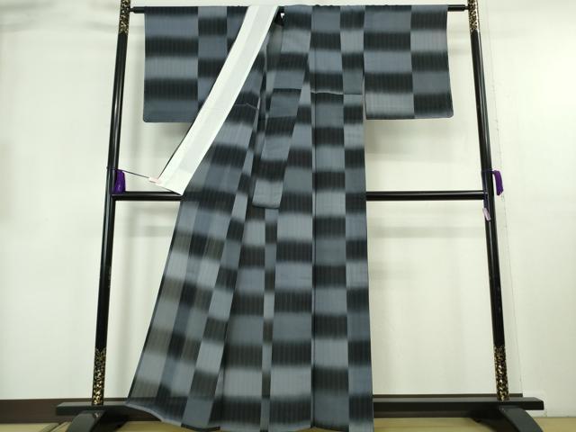 平和屋着物＊極上　夏物　伝統工芸士　七代目　吉澤与市　明石ちぢみ　市松文様　証紙付き　逸品　未使用　DZAB8684kh6