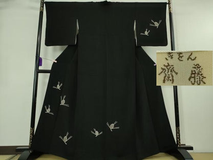 平和屋本店●極上　京都祇園の老舗 ぎをん齋藤　中国三大刺繍 相良刺繍 総刺繍　訪問着　松ぼっくり　黒地　鬼しぼ縮緬　逸品　DZAB8724kh6