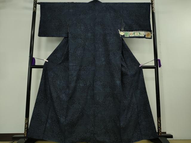 平和屋本店●極上　本場結城紬　重要無形文化財　奥順謹製　100亀甲　名物裂　濃紺地　証紙付き　逸品　DZAB8738kh6