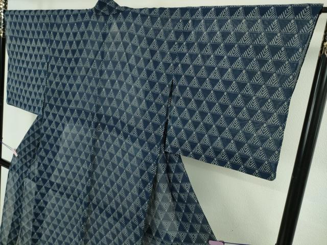 平和屋本店＊極上　夏物　本場小千谷ちぢみ　麻　越後型正藍染　紺仁工房　絽紬　正藍　草木染　鱗　若松葉　証紙付き　逸品　DZAB8748kh6