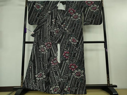 平和屋着物∴極上　夏物　浴衣　有松鳴海絞り　流水花文　黒地　綿　逸品　DZAB8749kh6