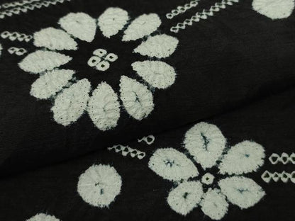 平和屋着物●極上　訪問着　紬地　絞り　舞花文　黒地　健勝苑扱い　逸品　未使用　DZAB8958kh6