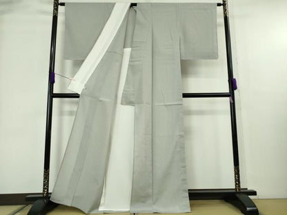 平和屋着物▽極上　本塩沢　やまだ織　単衣　内田フサ作　白鼠色地　証紙付き　逸品　未使用　DZAB8965kh6