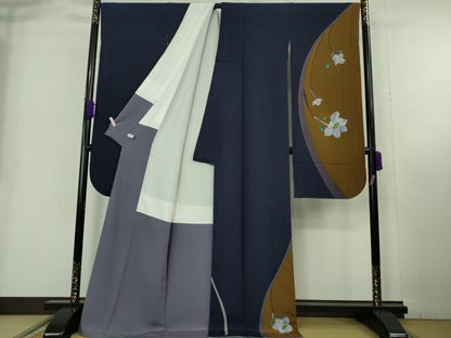 平和屋本店●極上　世界的人形師　辻村寿三郎　ジュサブロー　振袖・長襦袢(袷)セット　枝花文　鉄紺色地　逸品　DZAB8995kh6