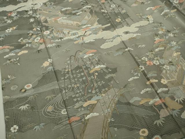 平和屋本店●極上　中国三大刺繍　スワトウ刺繍　汕頭刺繍　総刺繍　訪問着　渡橋風景花文　薄墨色地　逸品　未使用　DZAB9000kh6