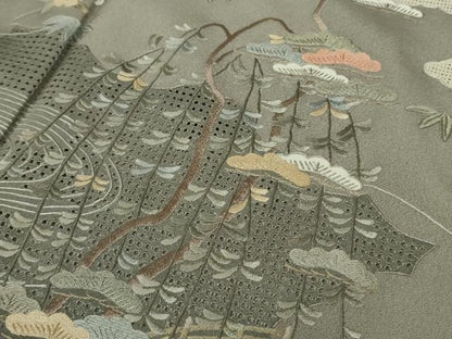 平和屋本店●極上　中国三大刺繍　スワトウ刺繍　汕頭刺繍　総刺繍　訪問着　渡橋風景花文　薄墨色地　逸品　未使用　DZAB9000kh6