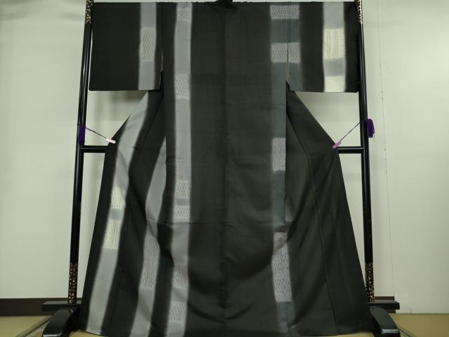 平和屋本店●極上　十日町 名門青柳謹製　櫛引織　訪問着　紬　黒地　金彩　さが美扱い　逸品　DZAB9020kh6