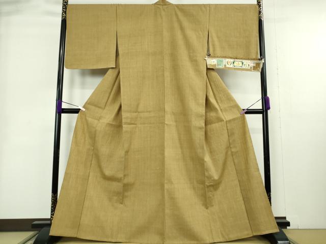 平和屋本店▽極上　本場結城紬　重要無形文化財　単衣　色無地　濃い枯色　証紙付き　逸品　未使用　DZAB9024kh6