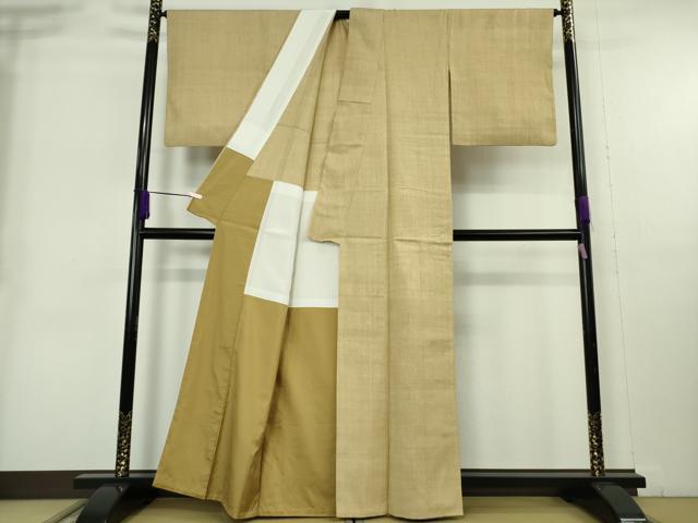 平和屋本店●極上　浦野理一　経節紬　背抜き仕立て　色無地　薄い飴色　逸品　DZAB9028kh6