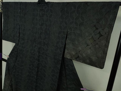 平和屋本店●極上 中国三大刺繍 スワトウ刺繍 汕頭刺繍 総刺繍 本場大島紬 訪問着 七宝花文 暈し染め 健勝苑扱い 逸品 未使用　DZAB9046kh6