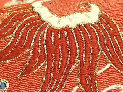 平和屋本店●極上　日本工芸会正会員　京友禅作家　清水光美　九寸開き名古屋帯　駒刺繍　宝尽くし　鬼しぼ縮緬 金赤色地 逸品 DZAB9147kh6