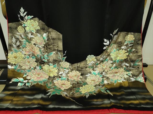平和屋本店●極上　お引きずり・お引き摺り・引き振袖　和装　結婚式　舞妓　芸妓　芸者　衣装　牡丹　黒地　金銀彩　逸品　DZAB9221kh6　