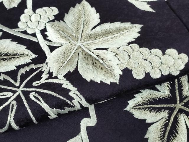 平和屋本店●極上　訪問着　総刺繍　葡萄蔦の葉文　深紫色地　暈し染め　銀糸　逸品　DZAB9250kh6