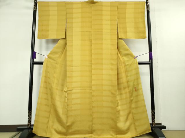平和屋本店●極上　龍村晋謹製　お召　名宝獅噛長斑文　芥子色地　逸品　DZAB9267kh6
