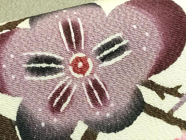 平和屋本店●極上　人間国宝　玉那覇有公　本場琉球紅型　九寸名古屋帯　枝梅　薄い岩井茶色地　鬼しぼ縮緬　参考資料付　逸品 DZAB9317kh6