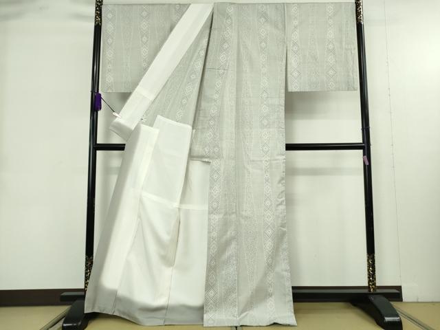平和屋本店●希少　現代龍郷　龍郷絣　本場大島紬　白大島　胴抜き仕立て　健勝苑扱い　逸品　DZAB9416kh6