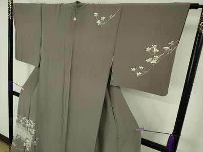 平和屋着物●極上　本加賀友禅作家　横山秀一　訪問着　駒廻し　江戸鼠色地　証紙付き　逸品　DZAB9511kh6