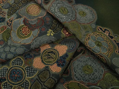 平和屋着物●極上　中国三大刺繍 スワトウ刺繍　汕頭・相良刺繍　絽刺し　訪問着　辻が花　暈し染め　鬼しぼ縮緬　金糸　逸品　DZAB9534kh6