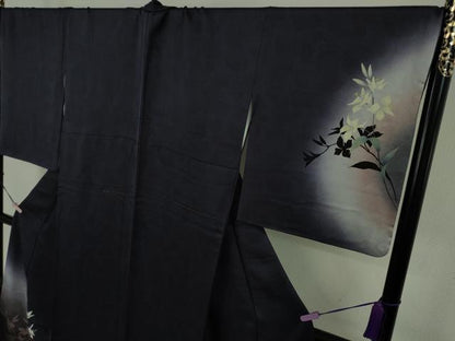 平和屋着物●極上　京の匠日展作家　丹下雄介　訪問着　草花文　濃い紺地　暈し染め　銀糸　やまと誂製　ロング丈　逸品　DZAB9541kh6