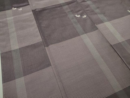 平和屋着物●極上　小紋　紬地　刺繍　舞蝶文　京都きもの友禅扱い　逸品　DZAB9668kh6