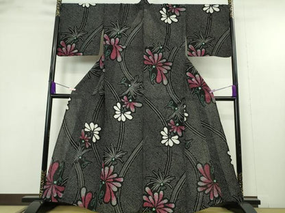 平和屋着物∴極上　夏物　浴衣　有松鳴海絞り　舞菊文　黒地　綿　逸品　DZAB9672kh6
