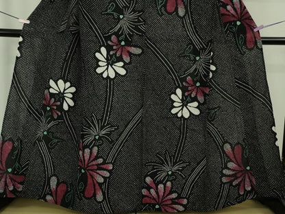平和屋着物∴極上　夏物　浴衣　有松鳴海絞り　舞菊文　黒地　綿　逸品　DZAB9672kh6