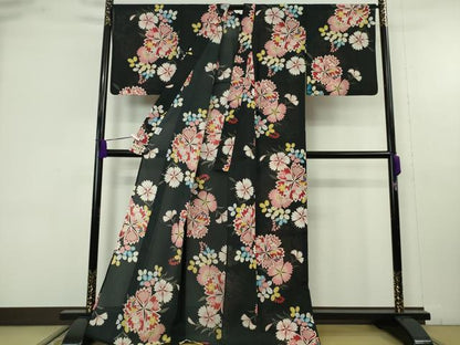 平和屋着物∴極上　夏物　小紋・浴衣兼用　紅梅織　きもの道楽　セオアルファ　舞花文　黒地　逸品　DZAB9687kh6