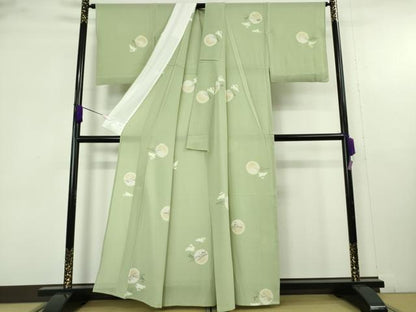 平和屋着物＊極上　夏物　小紋　絽縮緬　月兎　立波　若葉色地　逸品　DZAB9694kh6