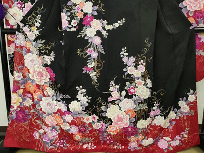 平和屋本店●極上　森英恵・HANAE MORI　振袖　刺繍　草花文　黒地　金糸　逸品　DZAB9751kh6