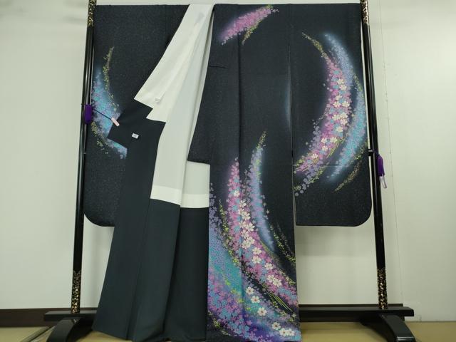 平和屋着物●極上　振袖・長襦袢(袷)セット　舞花文　黒地　暈し染め　金彩　銀通し地　逸品　DZAB9755kh6