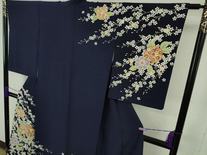 平和屋本店●極上　訪問着　駒刺繍　枝垂れ桜　舞花文　鉄紺色地　金彩　逸品　DZAB9764kh6