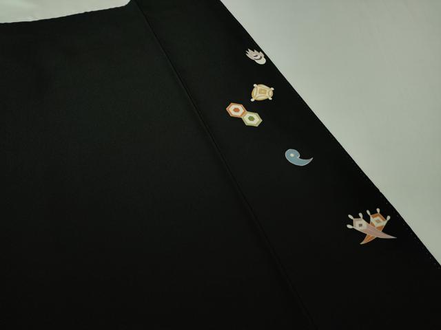 平和屋本店●極上　訪問着　駒刺繍　貝桶　冊子　吉祥花文　黒地　金彩　鬼しぼ縮緬　ロング丈　逸品　DZAB9771kh6