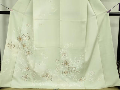平和屋本店●極上　訪問着　駒刺繍　花菱　更紗花唐草文　若芽色地　暈し染め　金彩　ロング丈　反端付き　逸品　DZAB9776kh6