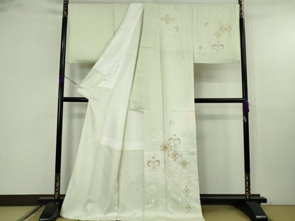 平和屋本店●極上　訪問着　駒刺繍　花菱　更紗花唐草文　若芽色地　暈し染め　金彩　ロング丈　反端付き　逸品　DZAB9776kh6