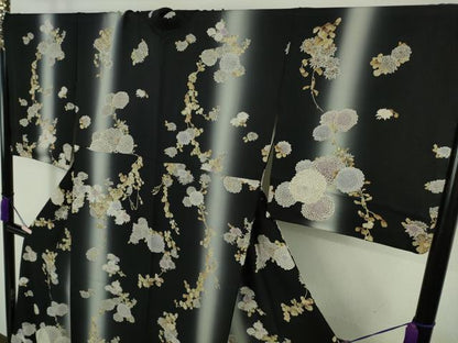 平和屋本店●極上　中国三大刺繍　相良刺繍　小紋　枝菊　黒地　暈し染め　逸品　DZAB9793kh6