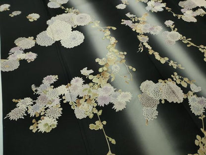 平和屋本店●極上　中国三大刺繍　相良刺繍　小紋　枝菊　黒地　暈し染め　逸品　DZAB9793kh6