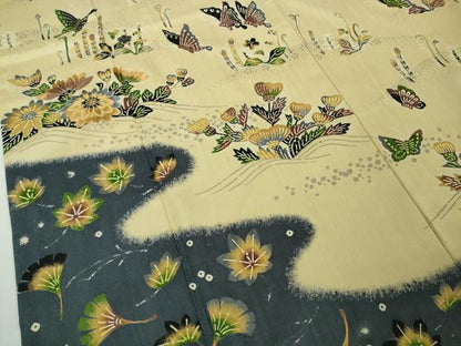 平和屋着物●極上　ファッションデザイナー 花井幸子　訪問着　紬地　刺繍　型染　舞蝶花文　蒸栗色地　逸品　DZAB9954kh6