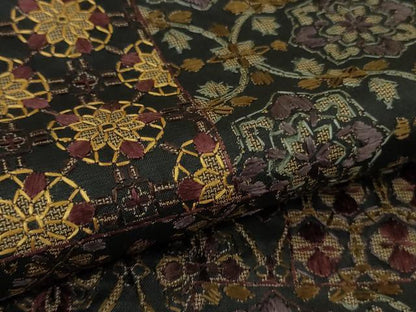 平和屋本店●極上　本場大島紬　総刺繍　伽羅沙羅沙　黒地　岡江織物謹製　証紙付き　逸品　DZAB9981kh6