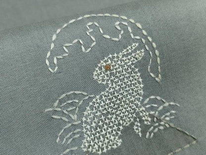 平和屋着物●極上　小紋　紬地　刺し子　総刺繍　兎　ウサギ　逸品　DZAC0059kh6