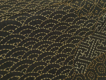 平和屋着物●極上　本場大島紬　訪問着　刺し子　総刺繍　雲取り名物裂　檳榔子染色地　逸品　DZAC0068kh6