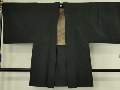 平和屋着物●極上　男性　工芸染織　むら田　羽織　ぜんまい紬　網織　黒地　たとう紙付き　逸品　DZAC0166kh6