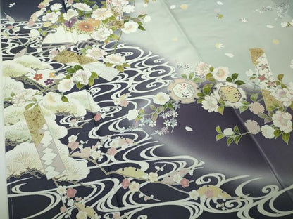 平和屋本店●極上　訪問着　作家物　駒刺繍　流水花松文　暈し染め　金彩　反端付き　逸品　未使用　DZAC0288kh6